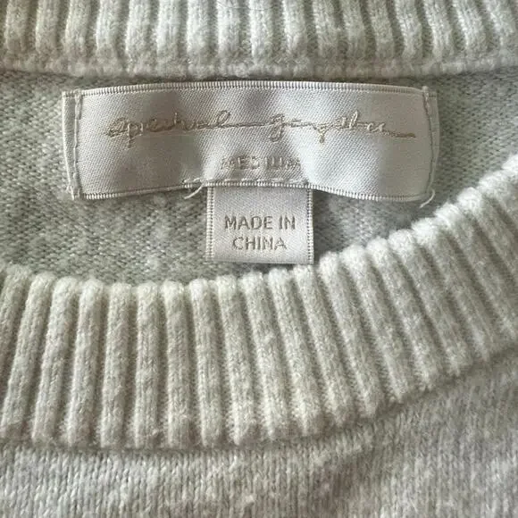 Spiritual Gangster Heart Print Ivory Pullover Sweater Women’s Medium - Picture 4 of 5